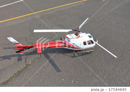 ラジコン（RC）ヘリコプター 37584695