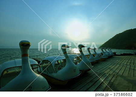 北海道支笏湖の風景 北海道支笏湖の風景 37586602