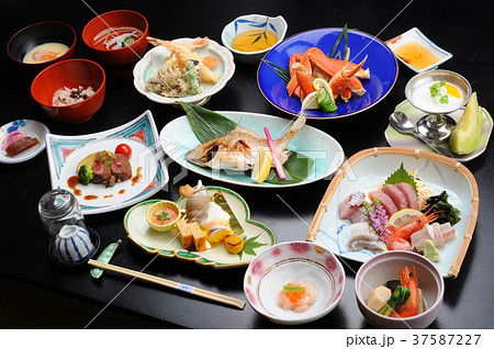 温泉宿の食事 和食の集合 37587227