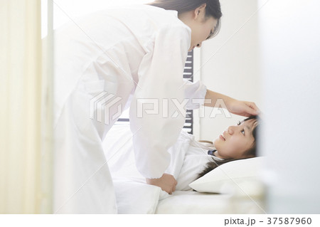 小学校 保健室 ベッド 小学校 保健室 ベッド 37587960