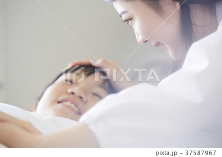 小学校 保健室 ベッド 小学校 保健室 ベッド 37587967