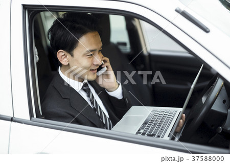 ビジネスマン 営業職 ビジネスマン 営業職 37588000