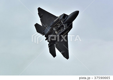 米空軍のステルス戦闘機F-22ラプター 米空軍のステルス戦闘機F-22ラプター 37590665