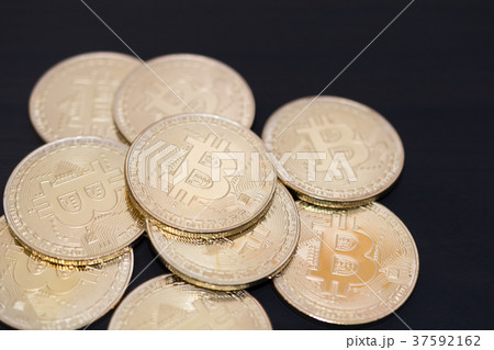 仮想通貨・ビットコインのイメージ 37592162
