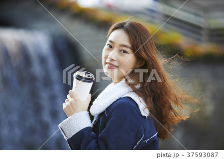 女性 女 女の子 37593087