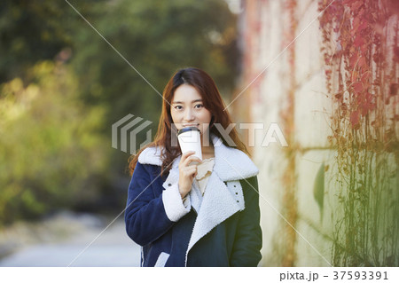 女性 女 女の子 37593391