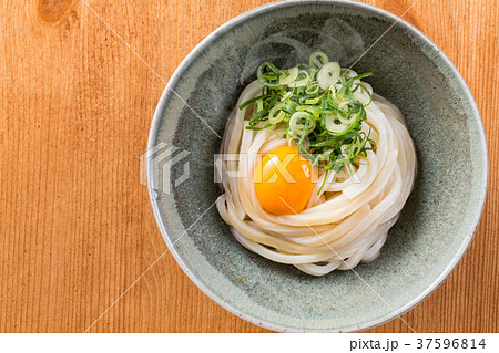 釜玉うどん 釜玉うどん 37596814