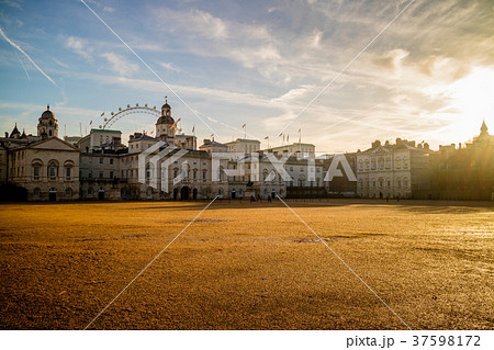 Horse Guard's Parade in London, UK Horse Guard's Parade in London, UK 37598172