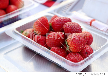 Fresh strawberry at street food 37602431
