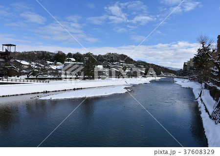 金沢 東山 浅野川の冬景色 金沢 東山 浅野川の冬景色 37608329