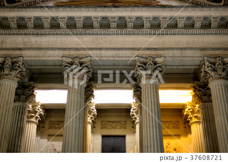 Kazan Cathedral in St. Petersburg by night. 37608721