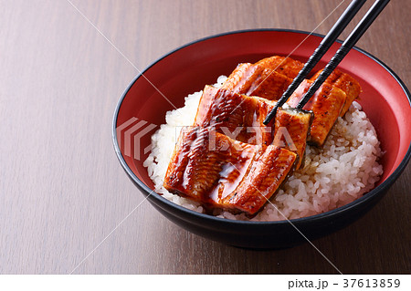 うな丼 37613859