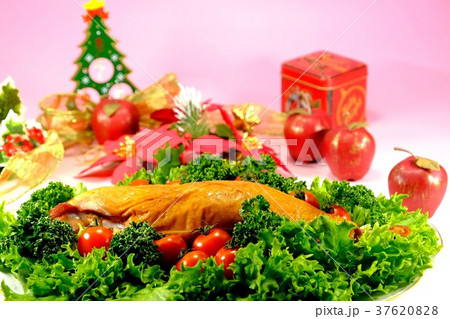 スモークターキーレッグ　　クリスマスイメージ 37620828