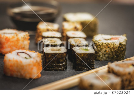 Sushi rolls hosomaki and uramaki Sushi rolls hosomaki and uramaki 37622024