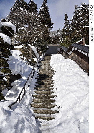 山寺 立石寺の階段の写真素材