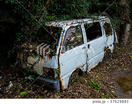 廃車不法投棄 37629883