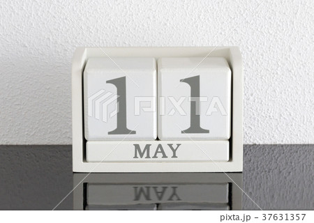 White block calendar present date 11 and month May White block calendar present date 11 and month May 37631357