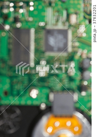 Internals of SATA hard disk drive 37632201