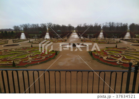 ラトヴィア共和国のルンダーレ宮殿(Rundales Pils in Latvija) 37634521