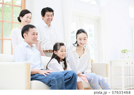 三世代 37635468