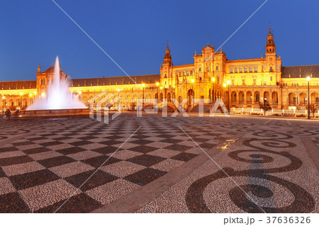 Plaza de Espana at night in Seville, Spain 37636326