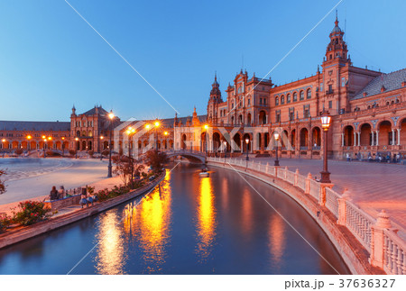 Plaza de Espana at night in Seville, Spain 37636327