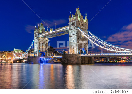 Tower bridge at night 37640653