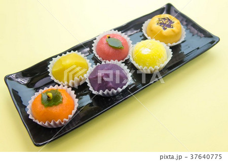 和菓子の盛り合わせ 37640775