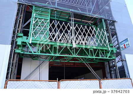 工事用エレベーター 37642703