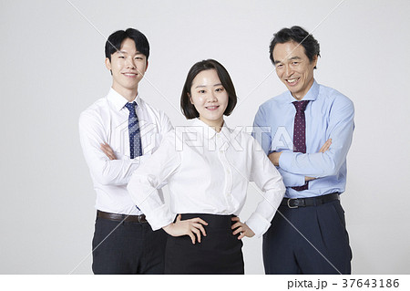 男 男性 男の子 37643186