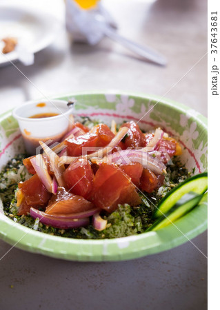 Raw Fish Poke Bowl 37643681