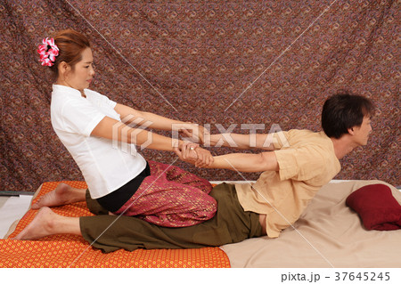 Spa and massage 37645245