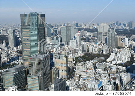 日本の東京都市風景「東京ミッドタウンなどを望む」=大雪の一夜明け・広がる青空・1月23日撮影 日本の東京都市風景「東京ミッドタウンなどを望む」=大雪の一夜明け・広がる青空・1月23日撮影 37668074