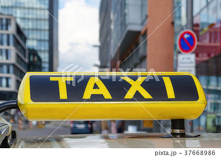 taxi in Dusseldorf City, Germany 37668986