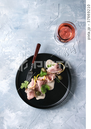 Veal with tuna sauce vitello tonnato Veal with tuna sauce vitello tonnato 37669210