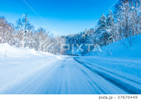雪道 冬道 富芦道路 雪道 冬道 富芦道路 37670449