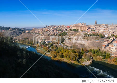 スペイン トレド 街並み 37674474