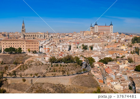 スペイン トレド 街並み 37674481