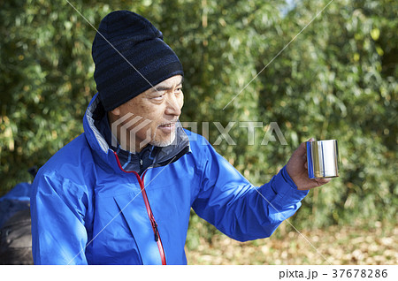 山歩き 37678286