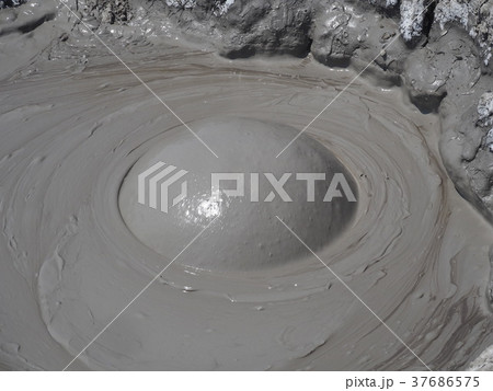 泥火山 アゼルバイジャン 泥火山 アゼルバイジャン 37686575