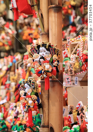 浅草　鷲（おおとり）神社の酉の市 37703454