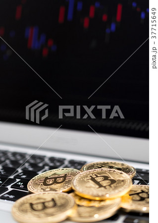 仮想通貨・ビットコインの取引イメージ 37715649