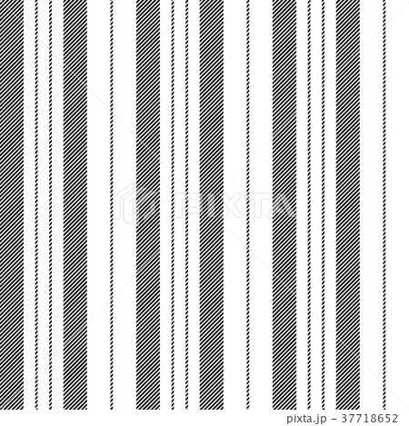 Black white classic striped pattern 37718652