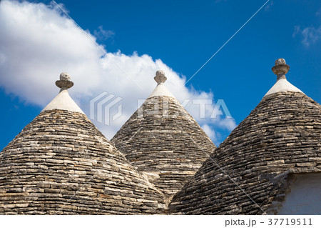 Trulli di Alberobello, UNESCO heritage site Trulli di Alberobello, UNESCO heritage site 37719511