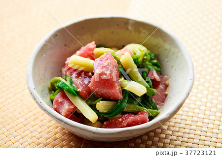 鮪と浅葱の酢味噌和え 37723121