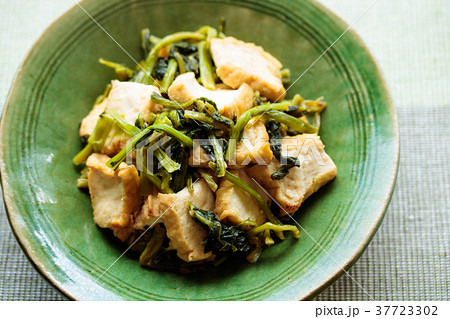 厚揚げとかぶ菜の炒め物 37723302