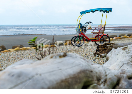 野外活動 自転車 バイク 37725201