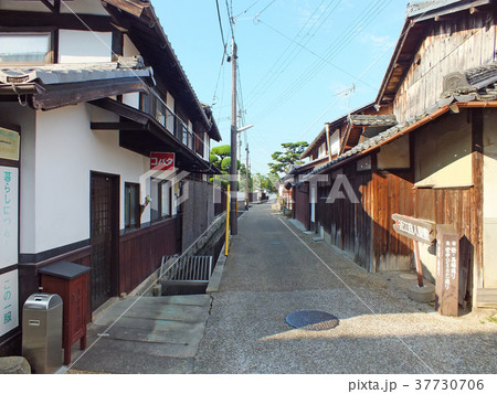 近江商人発祥の地 五個荘金堂町の町並みの写真素材