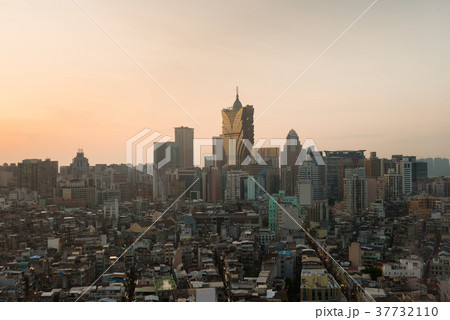 Image of Macau (Macao), China. Skyscraper hotel 37732110