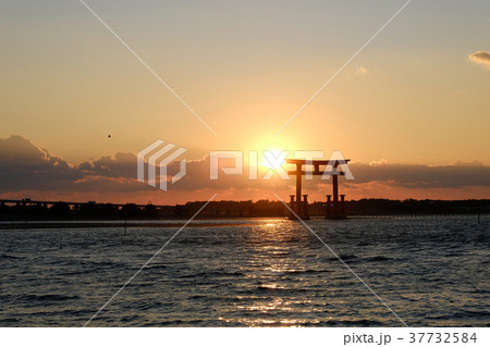 浜名湖　弁天島の夕刻 37732584